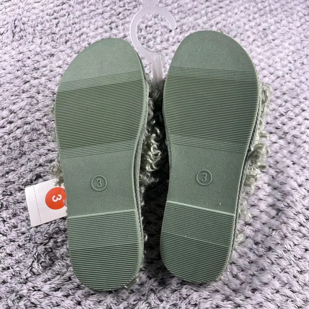 Cat Jack‎ Toddler Girls Slippers Size 3 Mint Green Faux Fur Pearl Embellished